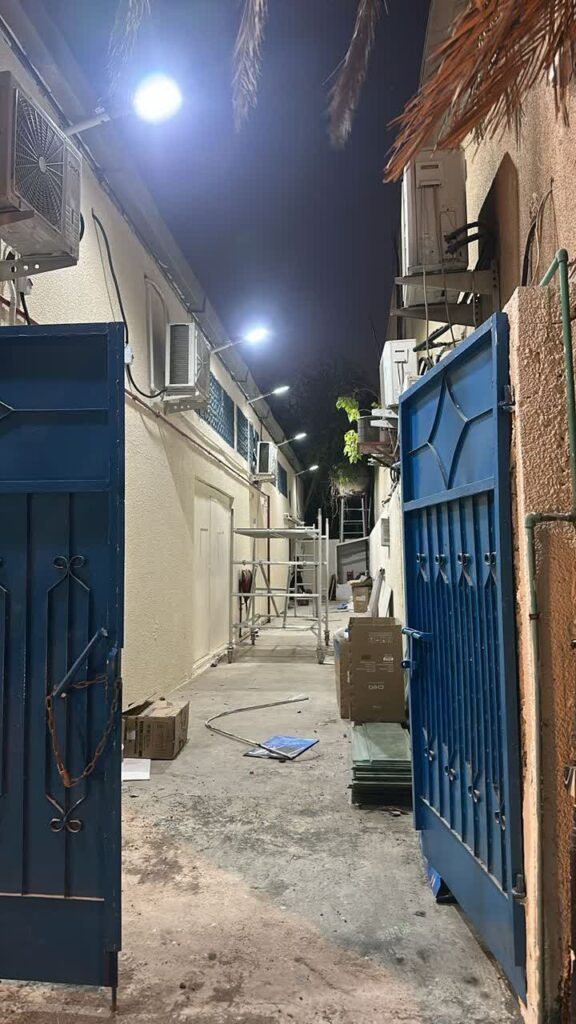 چراغ صنعتی خورشیدی ۲۰۰ متری نورآنی